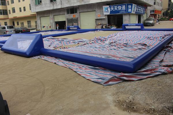 Aangepaste 24m x 18m Opblaasbaar Voetbalgebied/Voetbalgebied voor Bellenbal