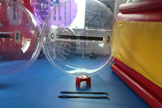 China Grote Binnen het Speelgoed Opblaasbare Water van het Waterpark het Lopen Ballen met Embleemdruk leverancier