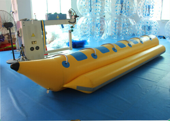 China Boot van de commerciële Rang de Opblaasbare Banaan, Opblaasbaar Meerspeelgoed voor Sporten leverancier